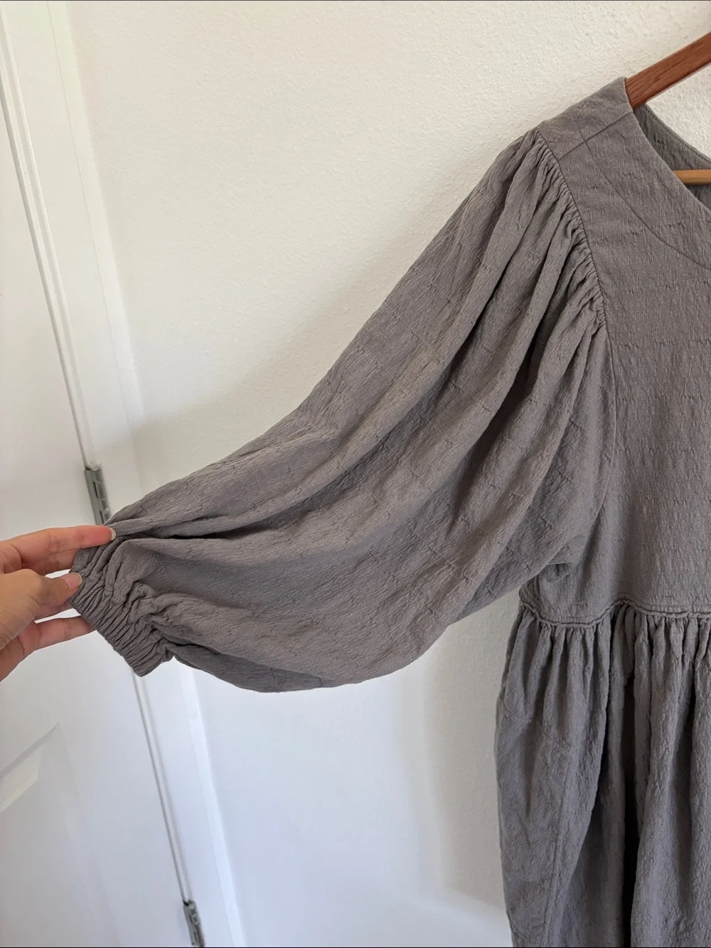 Free People Beyond Obsessed Shorts Romper Size Small Light Gray